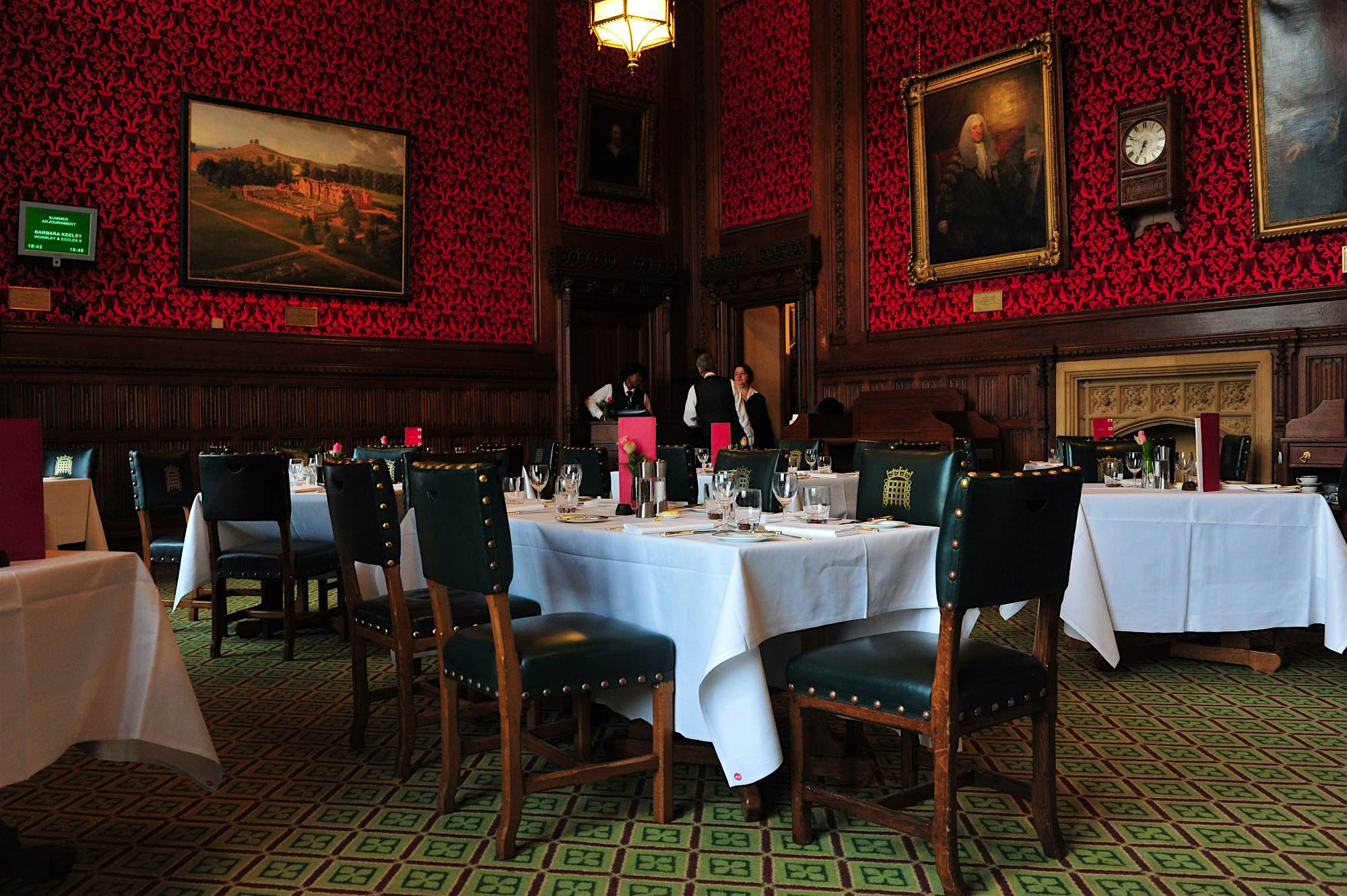 Travel News - Strangers Dining Room Travel News - Strangers Dining Room