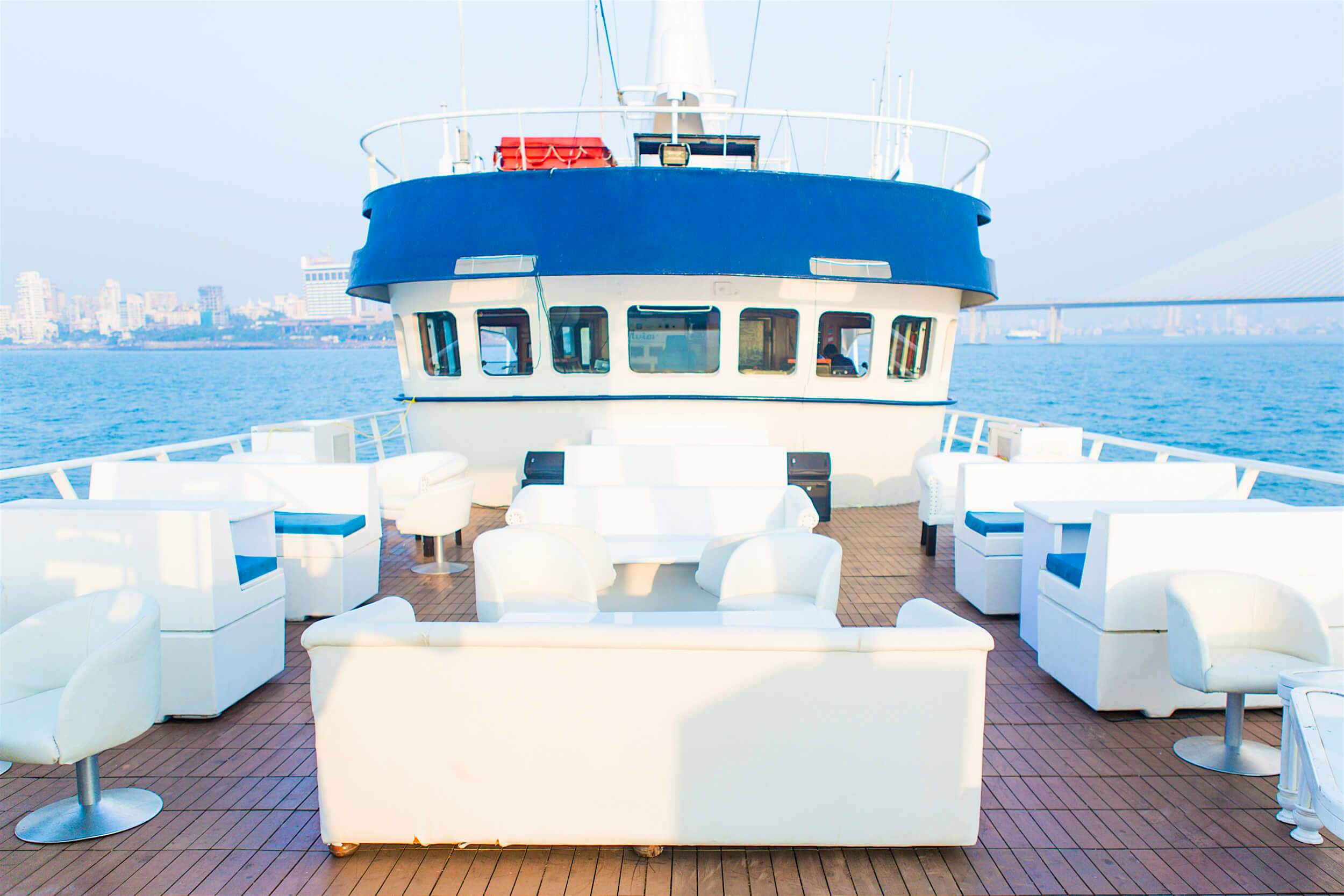 Travel News - Art Deck Bar-deck view 2 (1) Travel News - Art Deck Bar-deck view 2 (1)