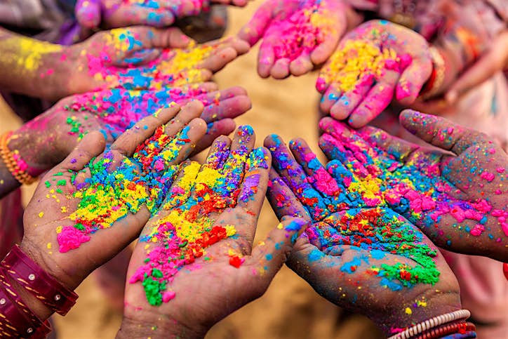 Travel News - Group of Indian children playing holi in Rajasthan, India Group of Indian children playing holi in Rajasthan, India