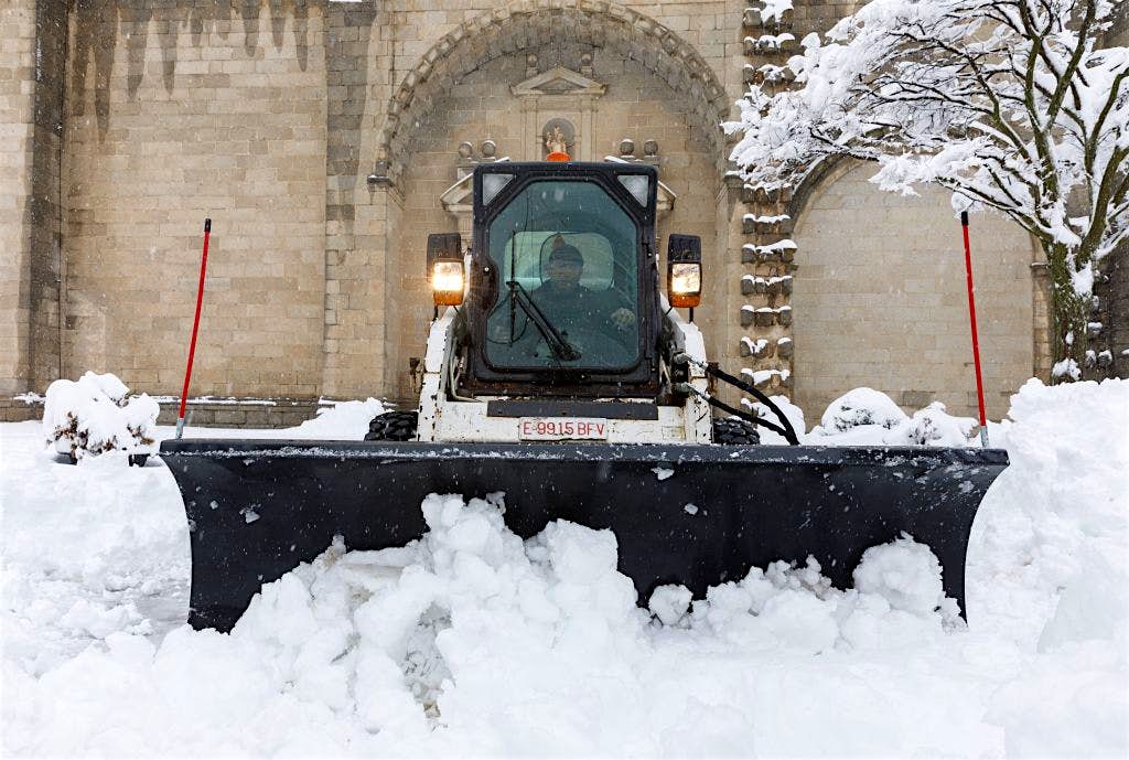 Travel News - SPAIN-WEATHER-SNOW Travel News - SPAIN-WEATHER-SNOW