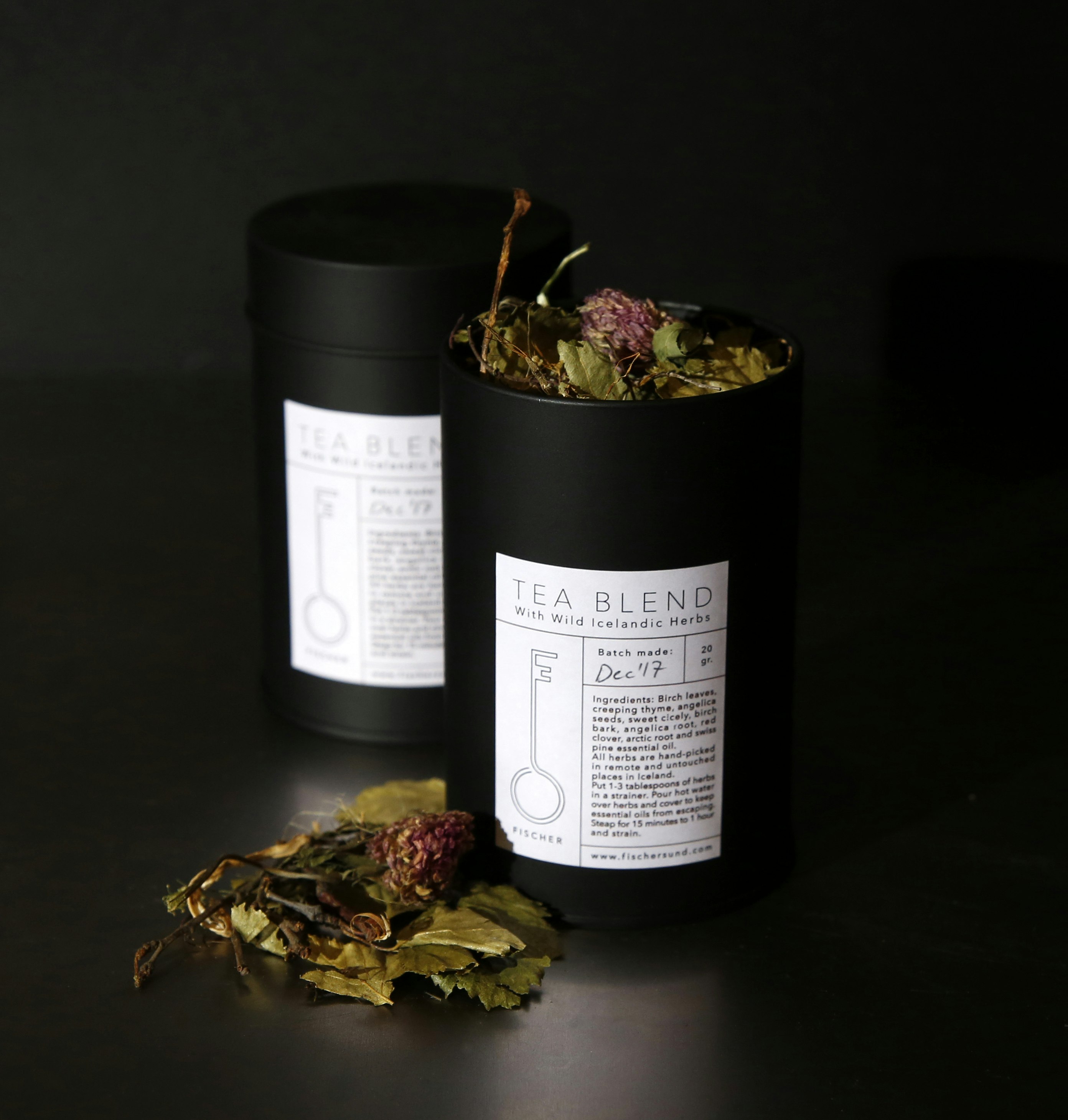 Travel News - tea_icelandic_medicinal_herbs