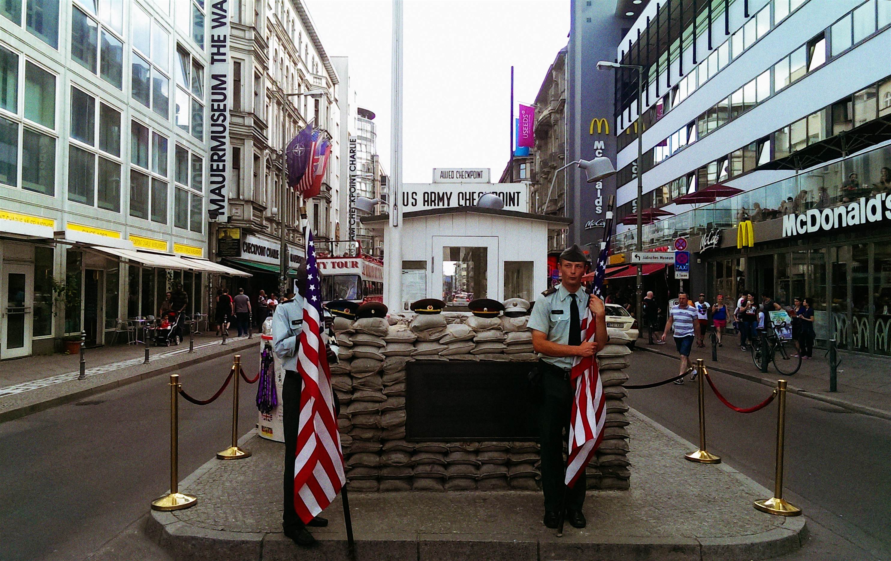 Travel News - Checkpoint Charlie (Berlin) Travel News - Checkpoint Charlie (Berlin)