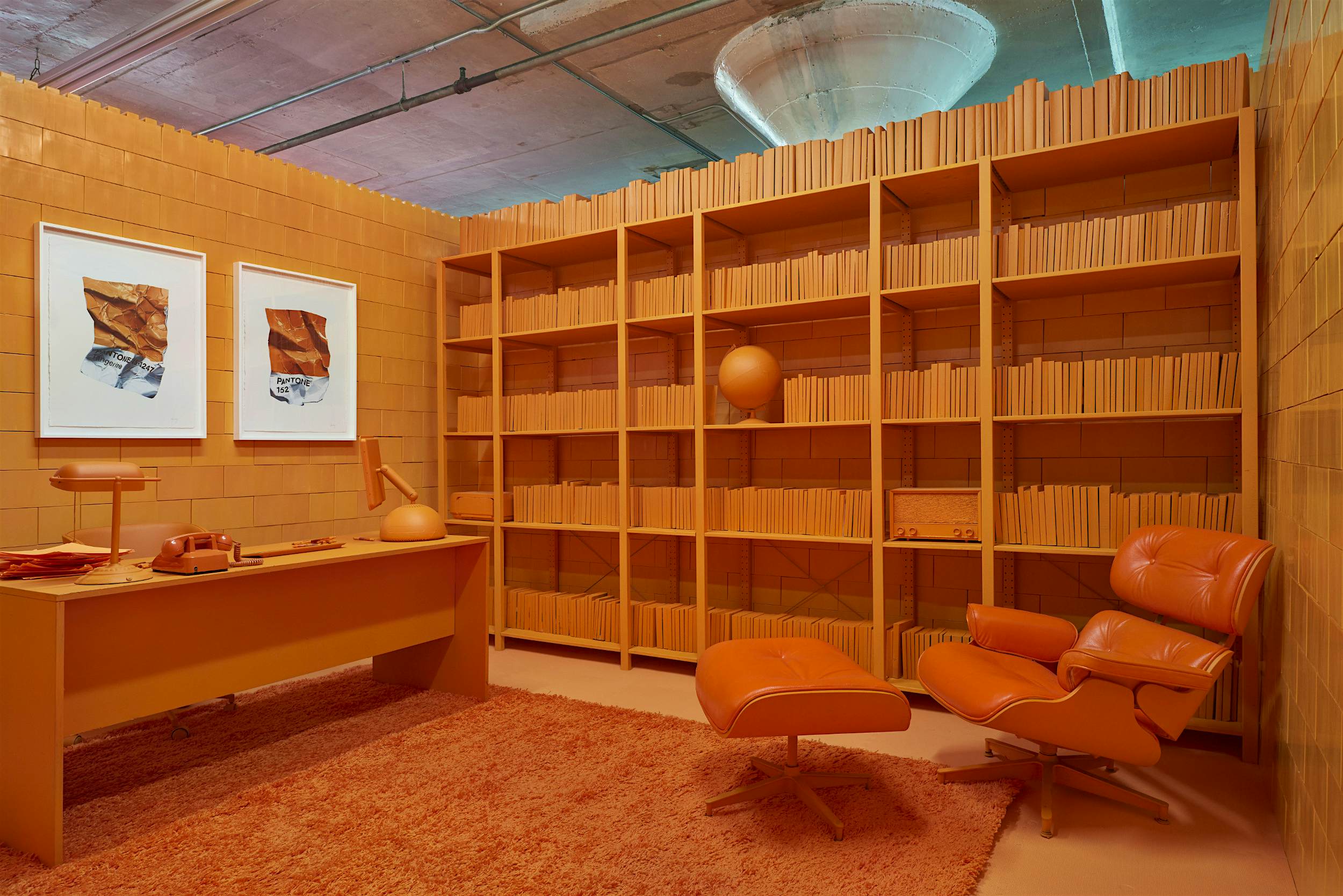 Travel News - Foam Foto 2018 The orange room at Monocrhome in New York City.