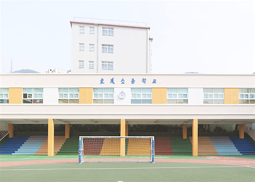 Travel News - _DSC5392-72 A pastel-hued schoolyard in Busan.
