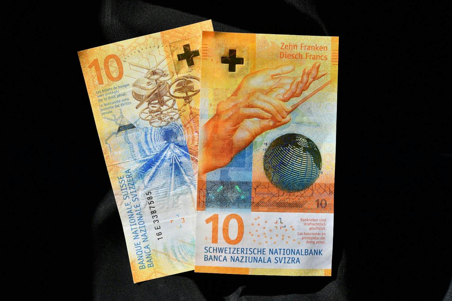 Switzerland S Gorgeous 10 Franc Note Has Been Voted Bank Note Of The Year Lonely Planet
