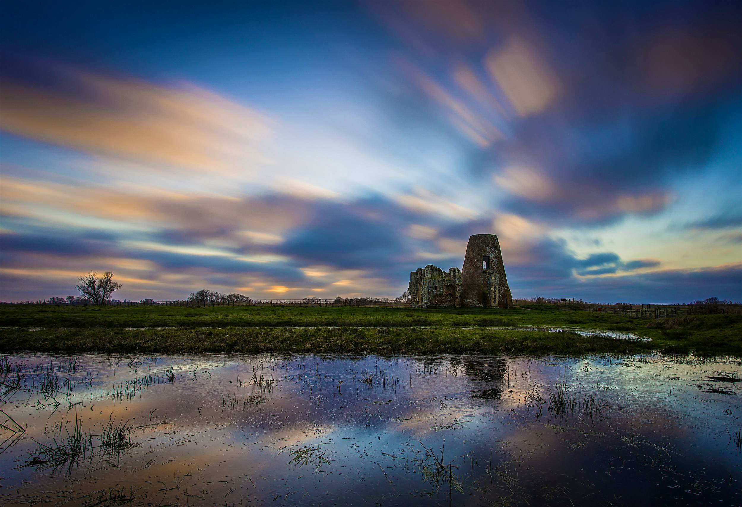 Travel News - Reflecting the Dusk, St Benets Abbey on the River Thurne St Benet's Abbey at dusk.