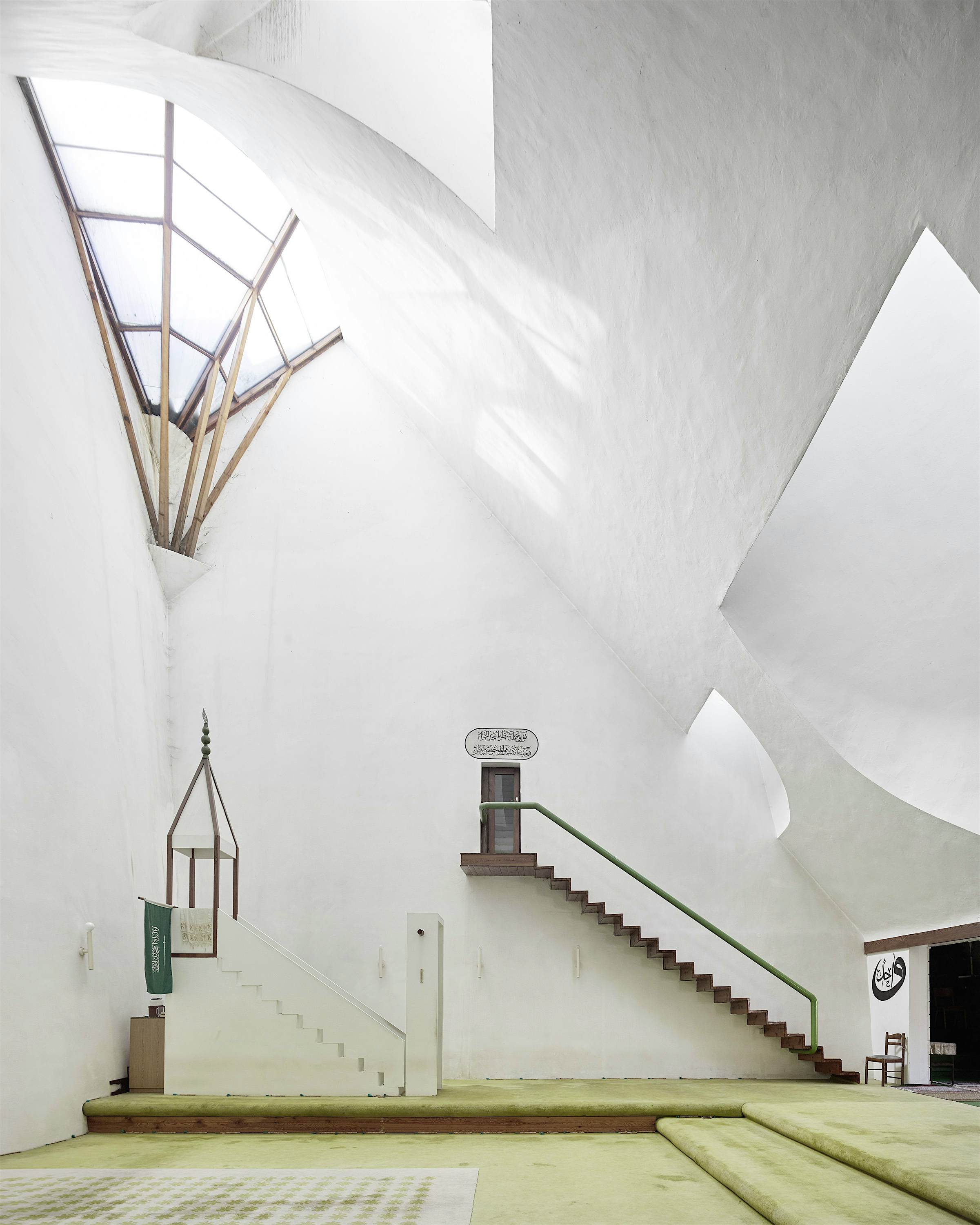 Travel News - 196979_white_mosque Zlatko Ugljen. Šerefudin White Mosque. 1969–79. Visoko, Bosnia and Herzegovina.