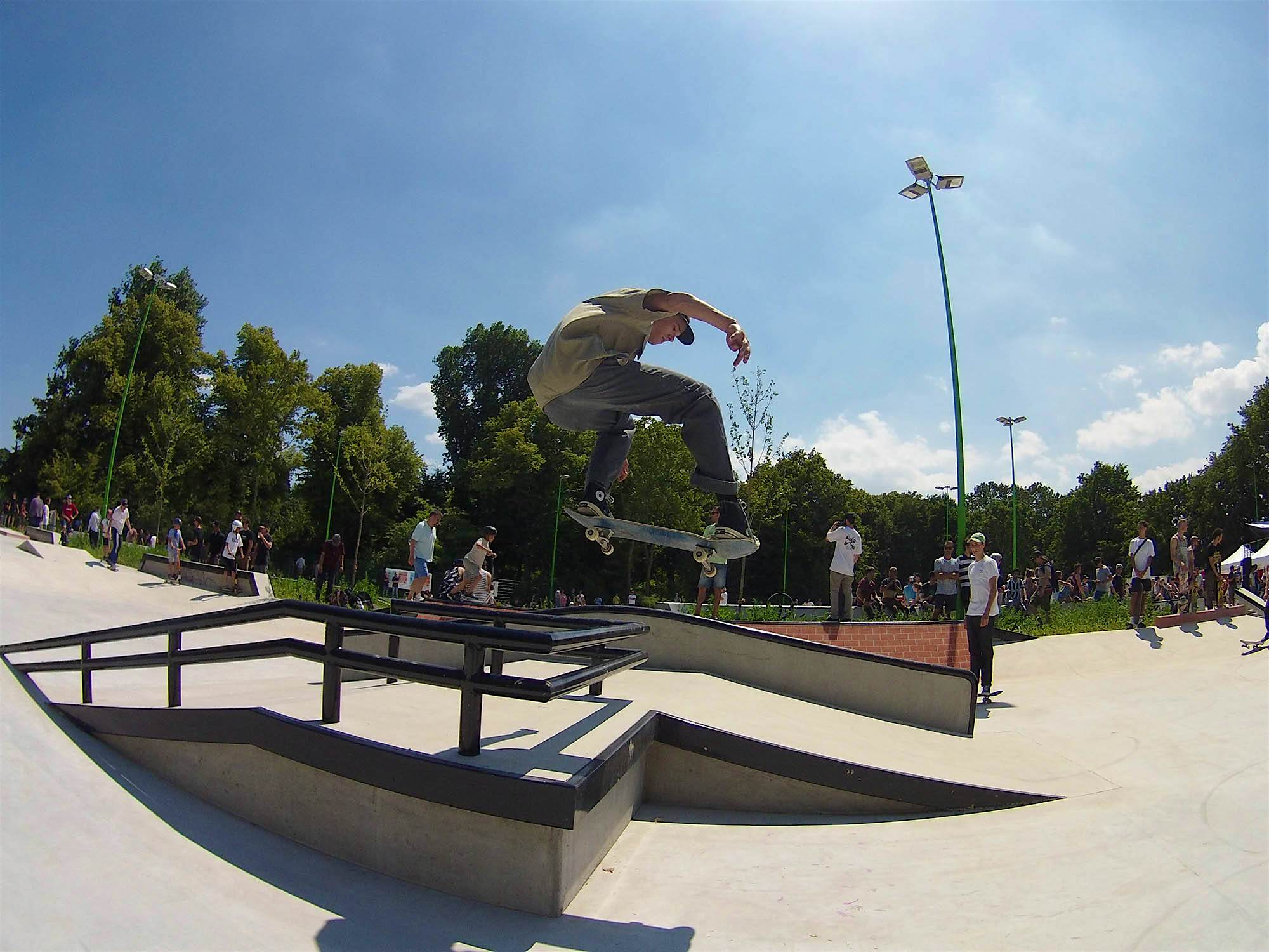 Travel News - DCIM100MEDIA Germany's biggest skate park is now open