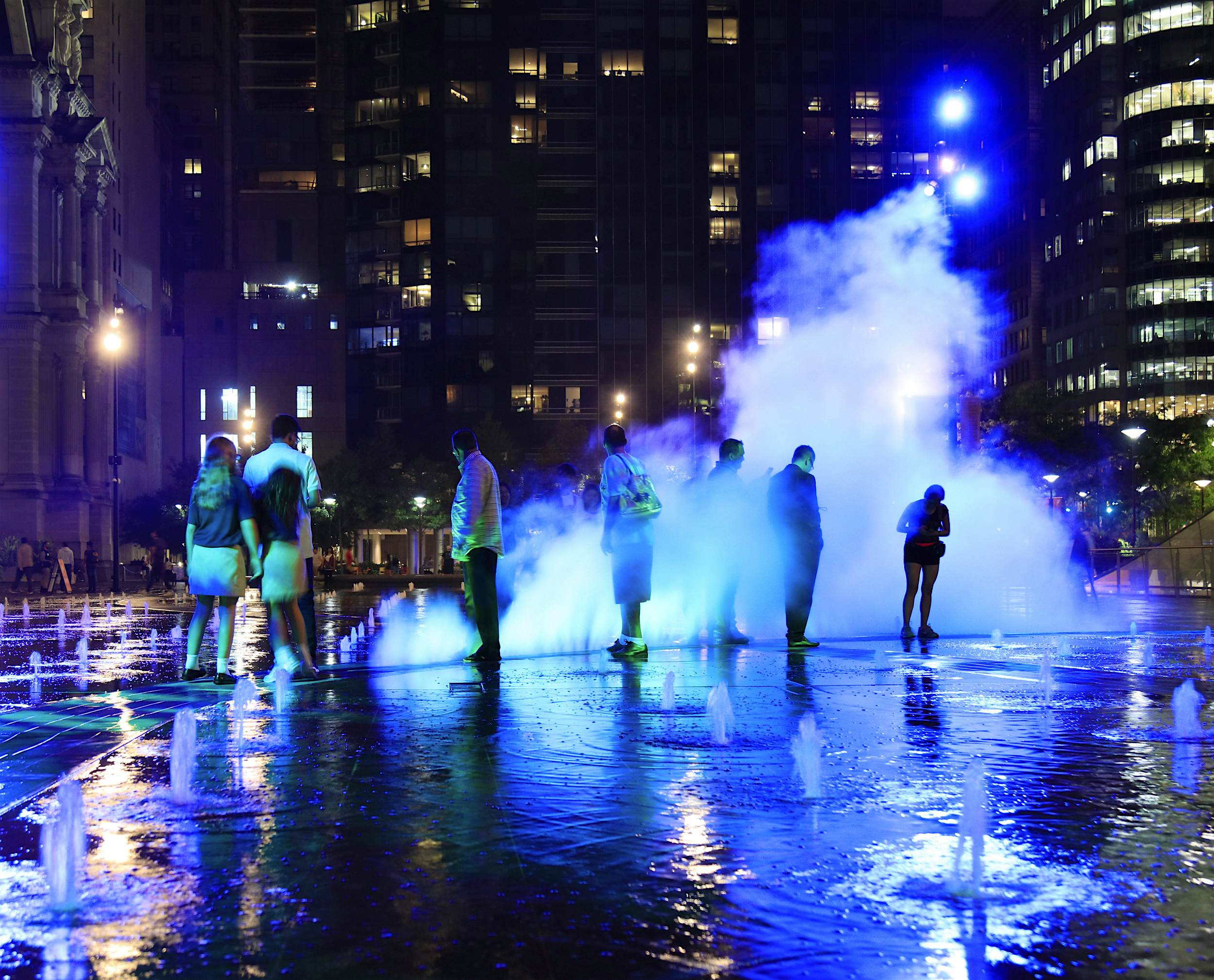 Travel News - PHL_Echelman_PhotoSaharCoston-Hardy_W2A1067 Travel News - PHL_Echelman_PhotoSaharCoston-Hardy_W2A1067