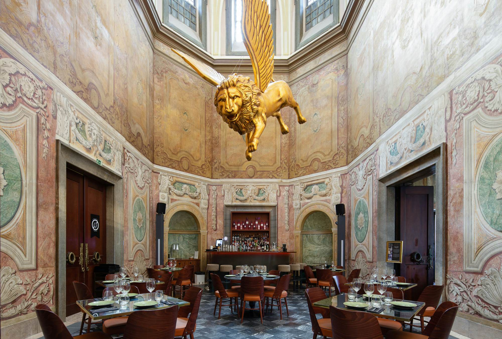 Dine Inside A Decadent 18th Century Palace In The Heart Of Lisbon