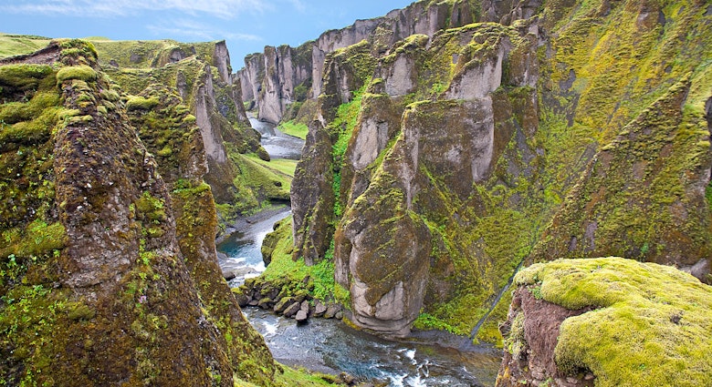 Travel News - Fjaðrárgljúfur canyon, Iceland