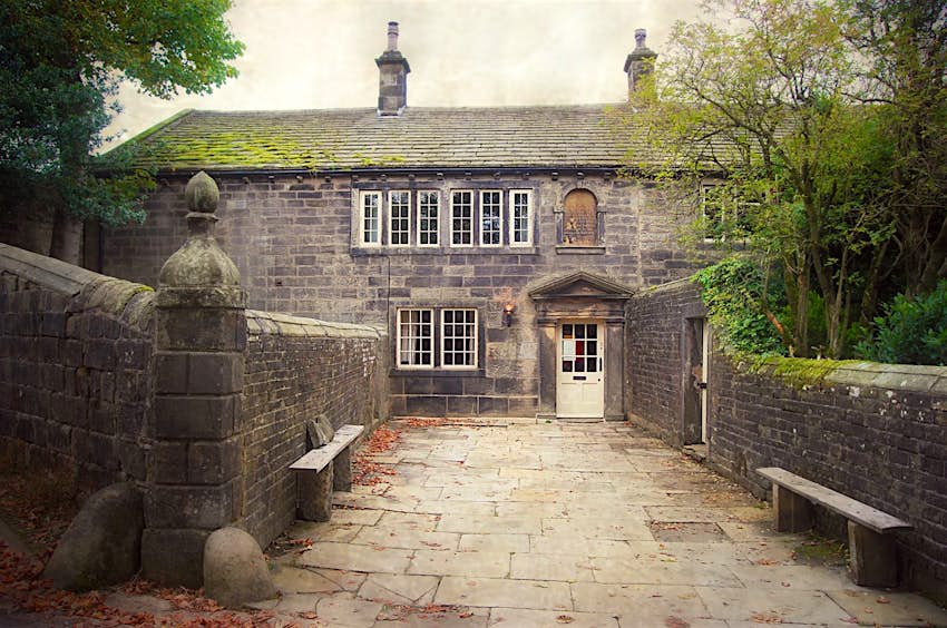 Travel News - Ponden Hall Travel News - Ponden Hall