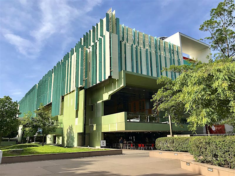 Travel News - State_Library_of_Queensland_01 The modern exterior of the library.