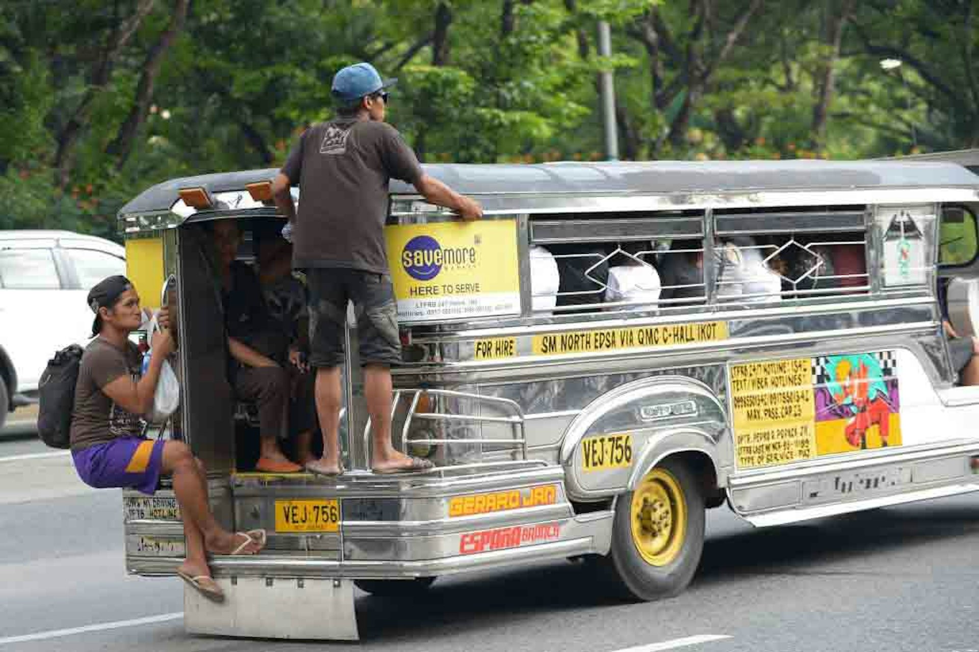 Travel News - PHILIPPINES-JEEPNEY-TRANSPORT-CULTURE
