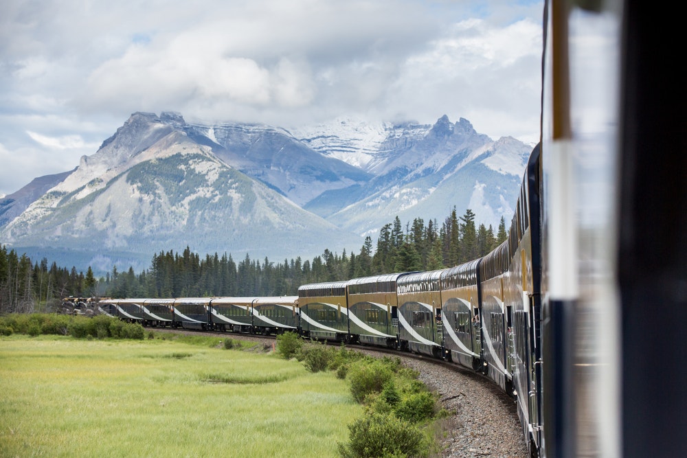 Travel News - Rockies Train
