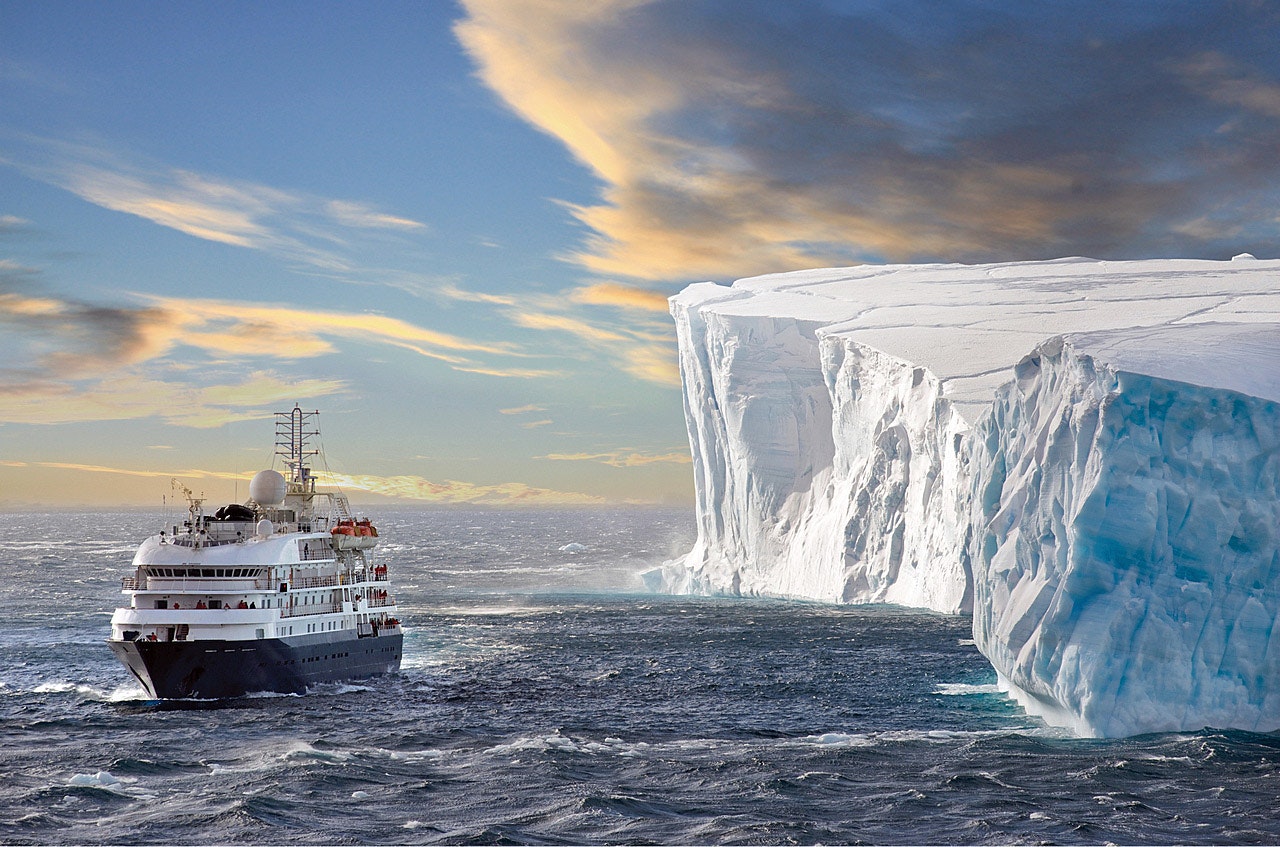 Polar cruise company plans eclipse trip