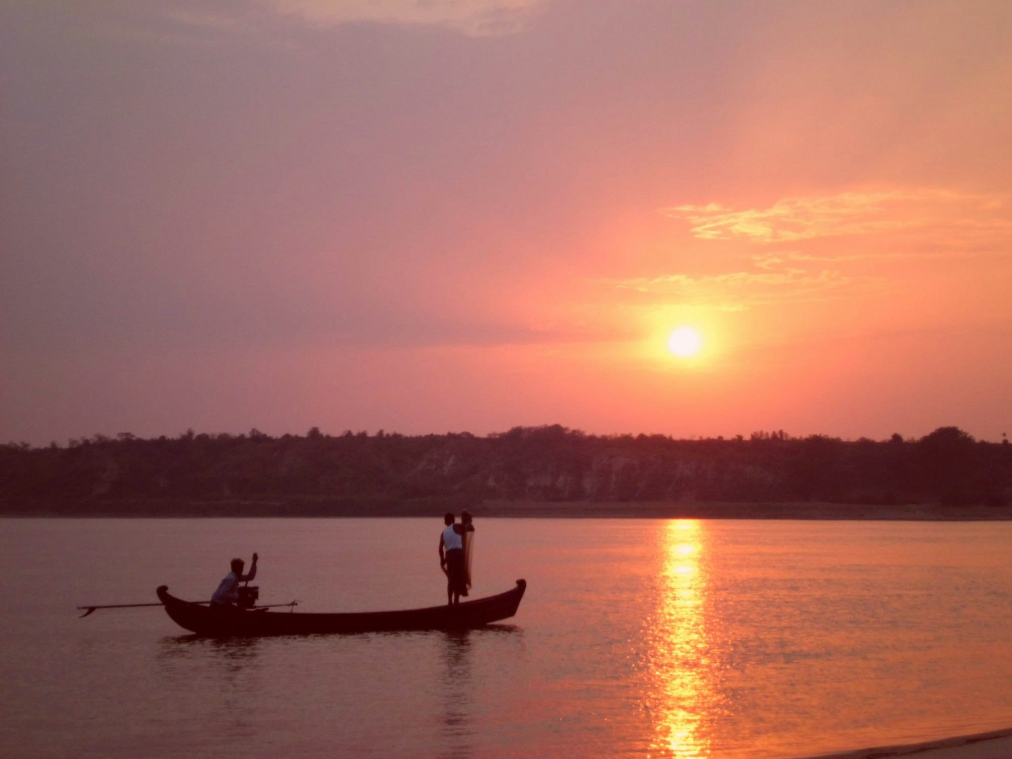Travel News - Sunset over the Irrawaddy