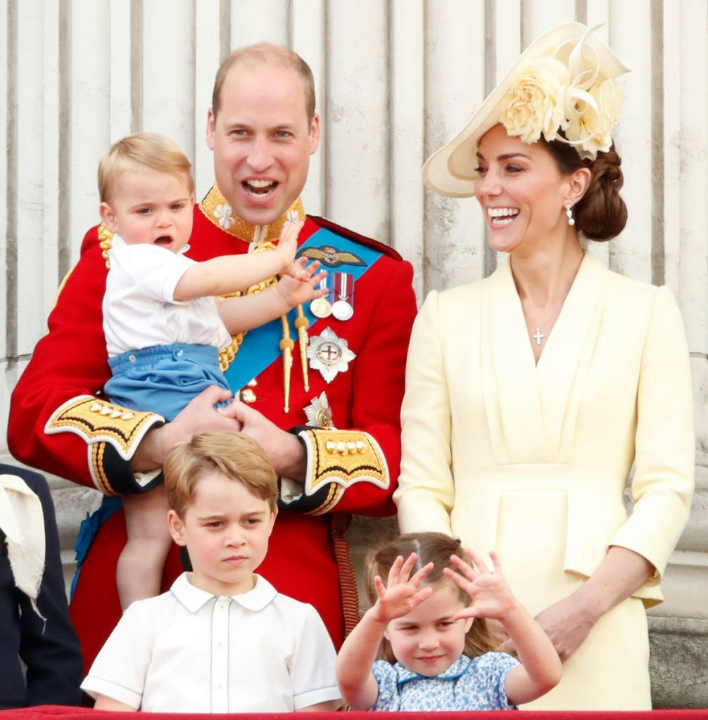 Duke and Duchess of Cambridge with their children.