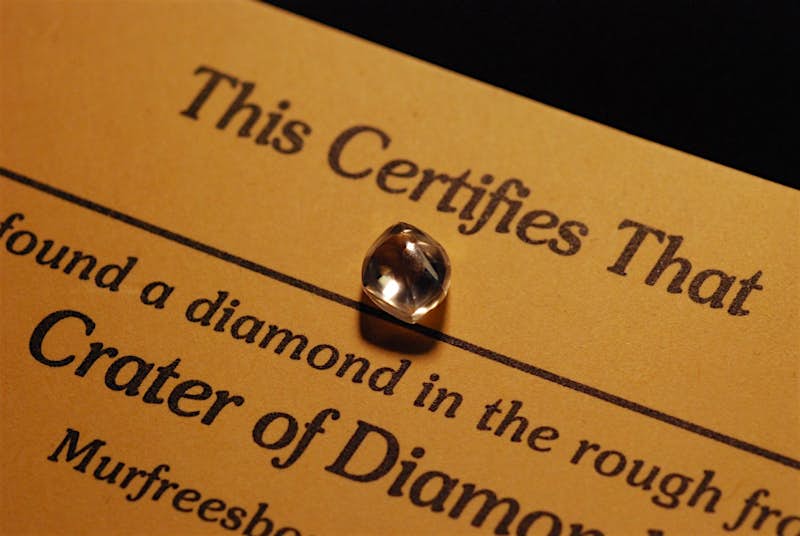Travel News - Diamond with certificate Diamond with certificate